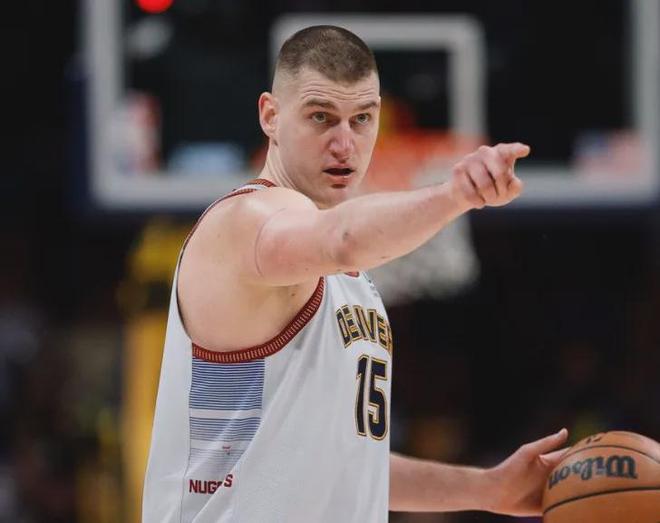 曼联欧联杯小组赛胜负形势分析