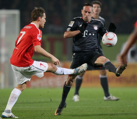 出顽强的拼 出顽强的拼