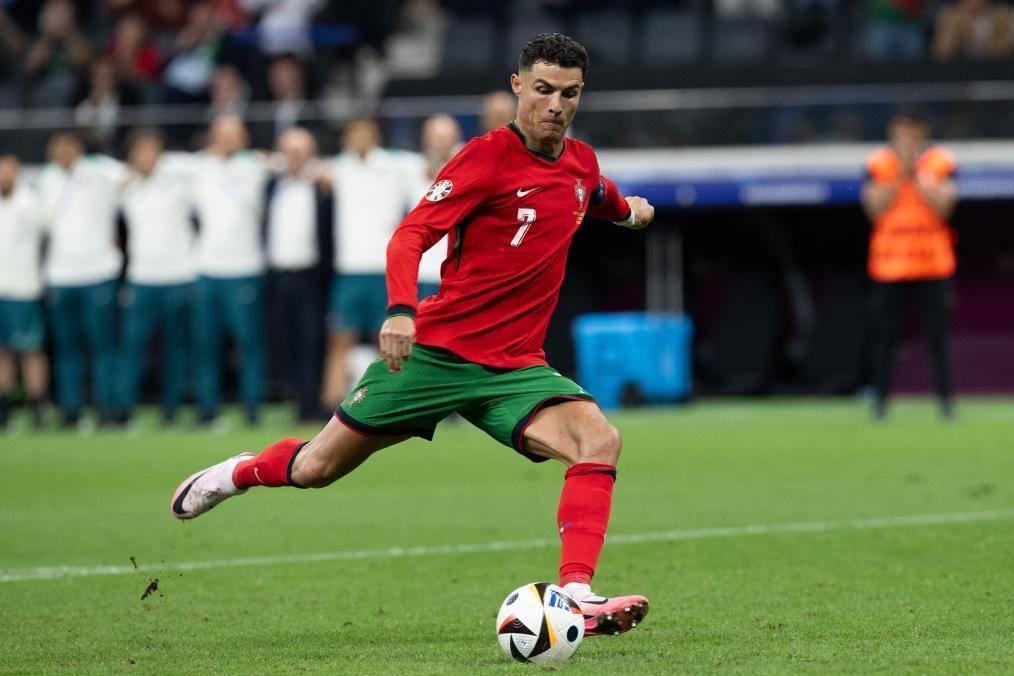 太友善的举 太友善的举