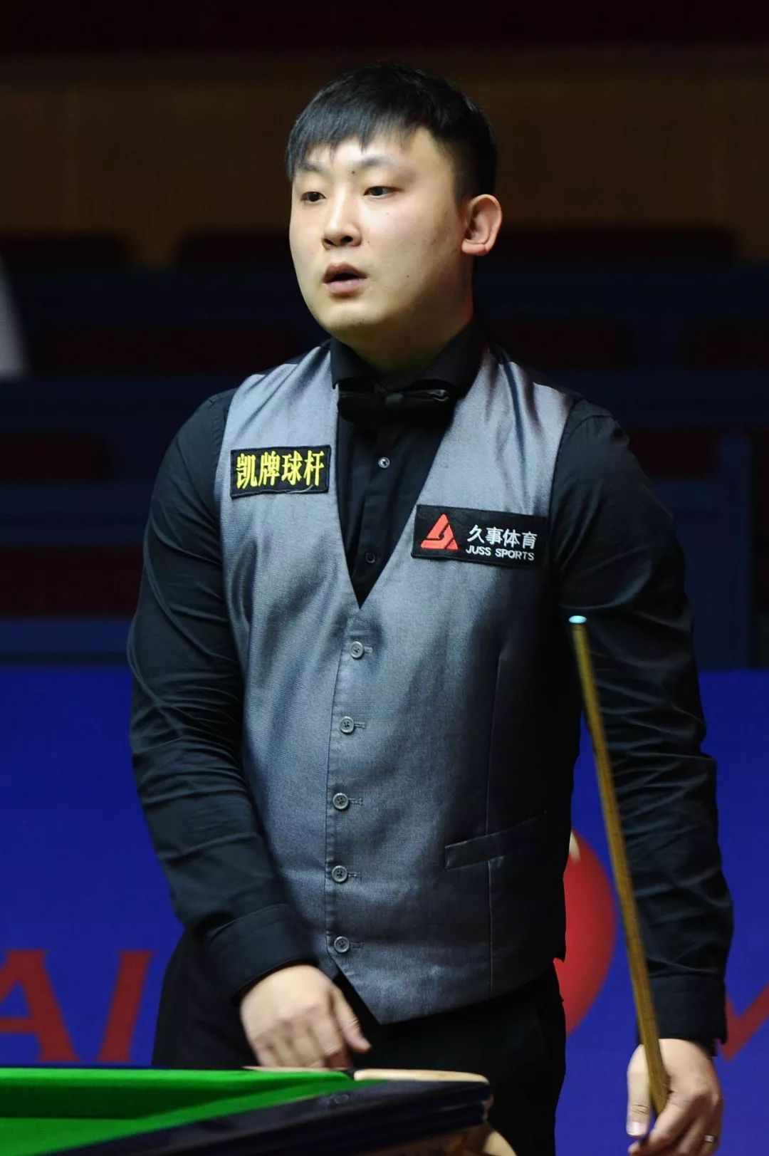 顽强的逼抢 顽强的逼抢