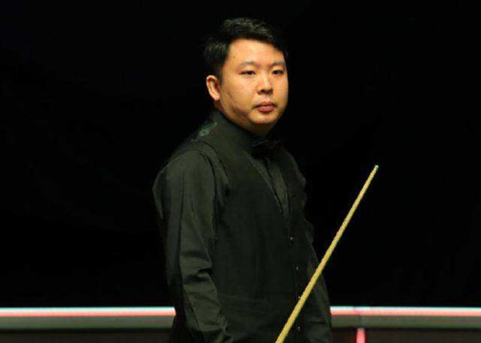 稍占据上风 稍占据上风